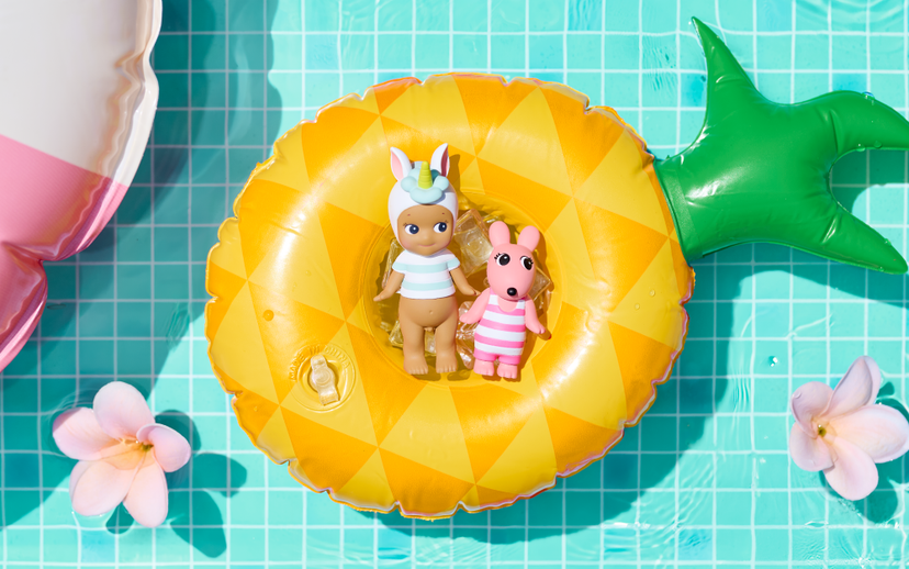 Summer Vacation: Sun-Kissed Style - Desk Gift Find
