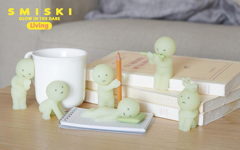 SMISKI Living Series - Desk Collector Ready